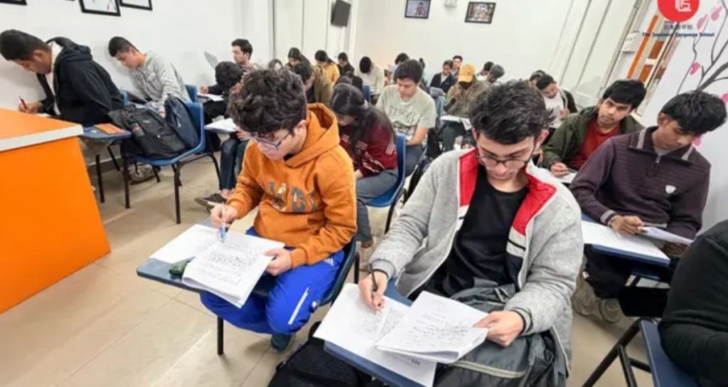 JLPT N5 Books 2026: Beginner Level Preparation